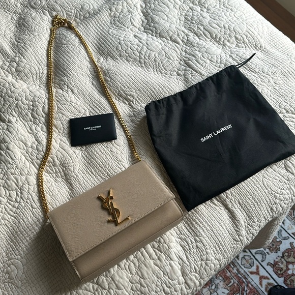 YSL Kate in grain de poudre embossed leather - Picture 1 of 2